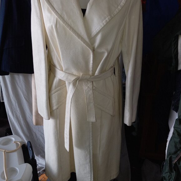 VINTAGE 60'S WHITE LEATHER KNEE LENGTH PEACOAT - Picture 2 of 8